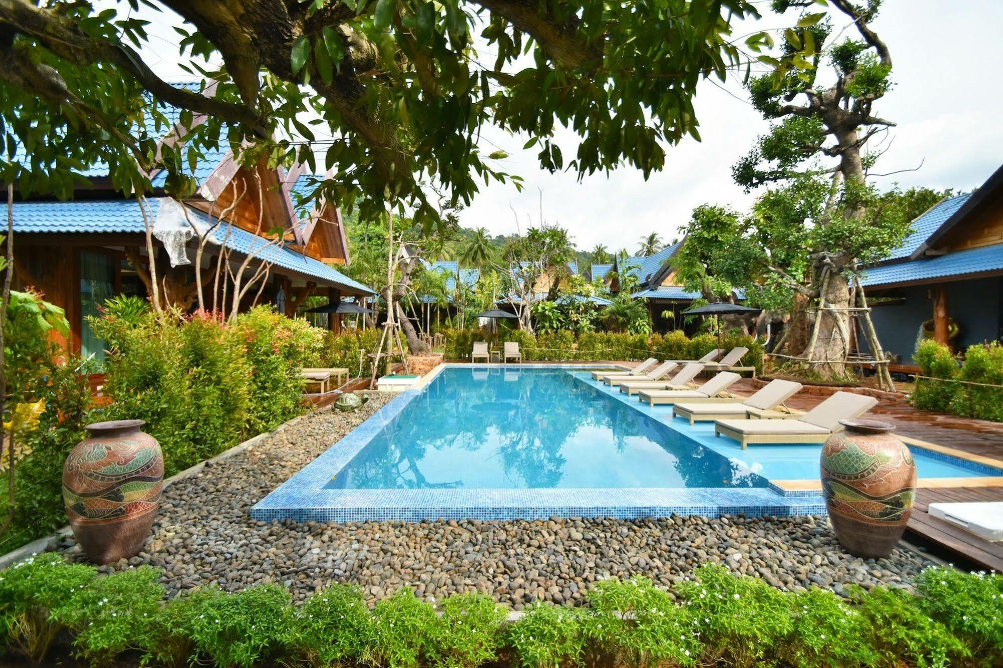 The Nine Thipthara Klongson Resort Ban Nong Thale Eksteriør bilde